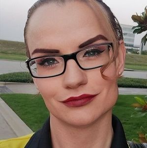 Meet your Posher, Jeanie lynn